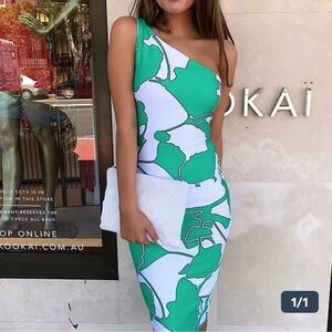 Kookai One-Shoulder Green Leaf Marmorata‎ Bodycon Midi Dress